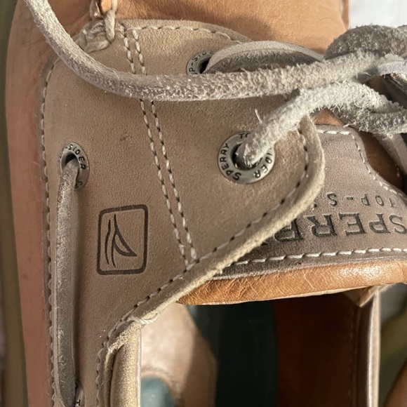 Sperry Men's Brown and Cream Boat Shoes - Picture 9 of 11